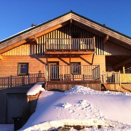 Haus Riedmann Lägenhet Lend Exteriör bild